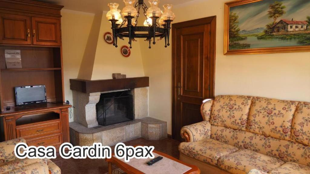 Casa Cardin Apartment Cangas de Onis Bagian luar foto